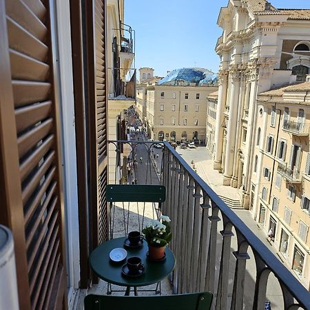 Boutique Suites Della Croce โรม ภายนอก รูปภาพ